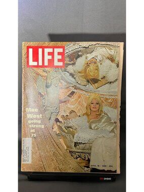 Life Magazine April 18 1969 Mae West At 75 Vintage Issue